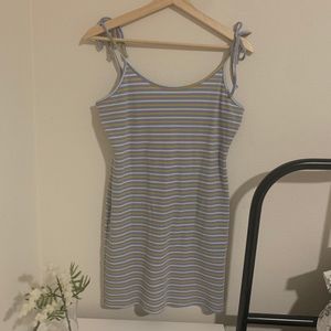Fitted striped dress